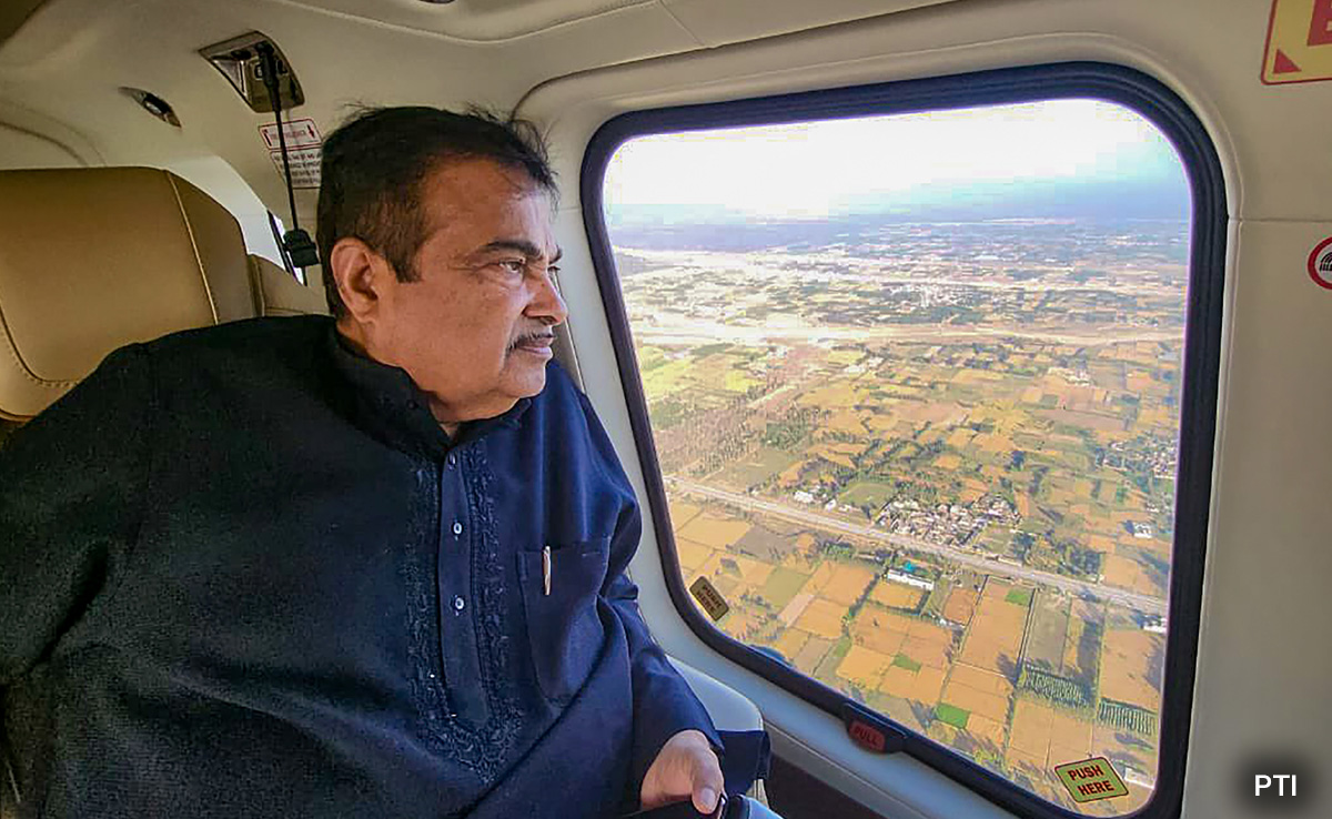 Nitin Gadkari Assures Rs 300 Crore For Reconstruction Of Roads, Bridges Damaged In Rain: Himachal Minister