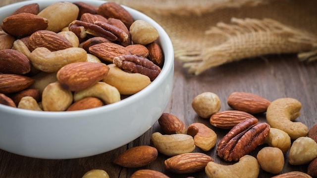 Nuts such as walnuts, almonds, pistachios, cashews, etc. can boost your physical and mental health