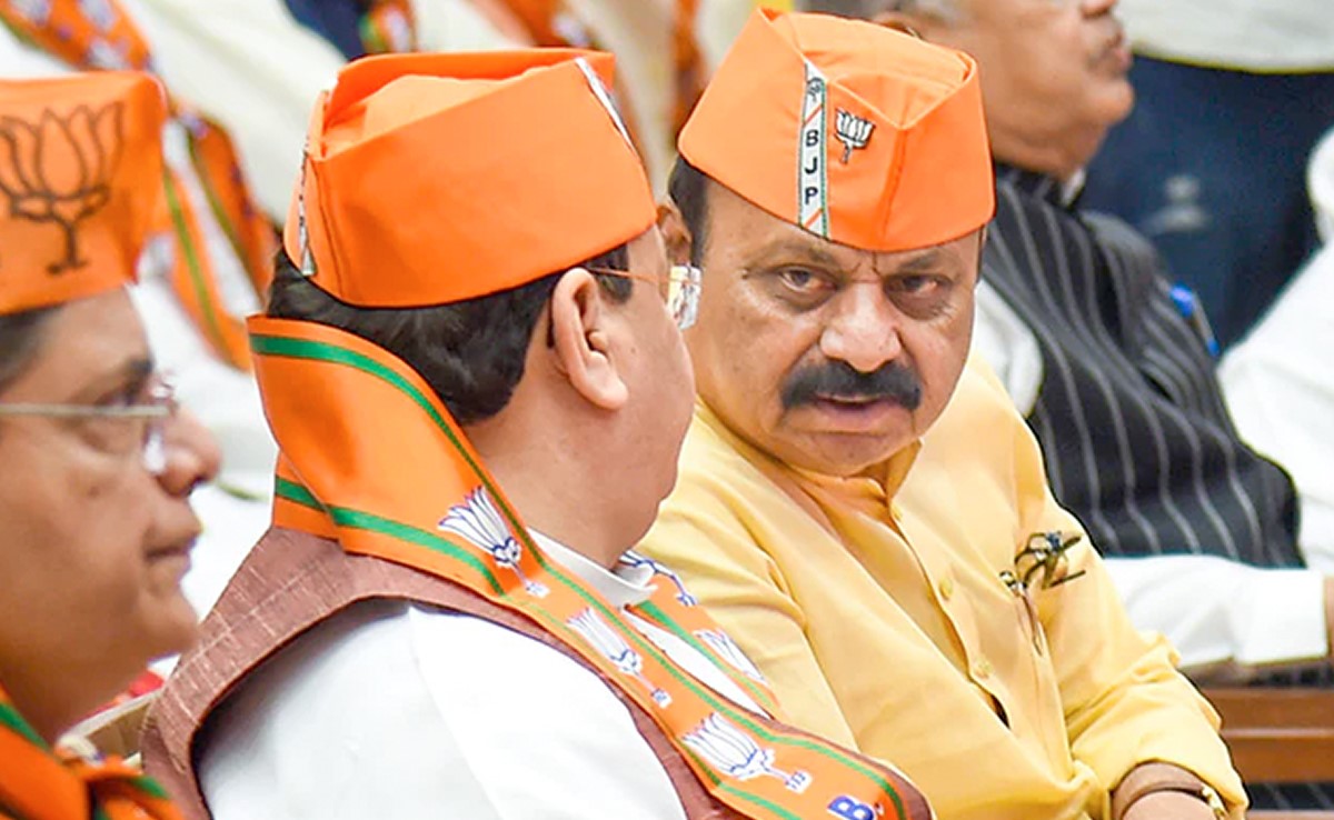 कर्नाटक चुनाव में हर तरफ दिख रही है वंशवाद की छाया...