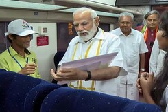 Kerala Gets Its 1st Vande Bharat Train, PM Launches Water Metro Kerala Gets Its 1st Vande Bharat Train, PM Launches Water Metro