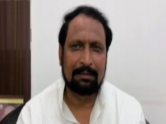 Karnataka Assembly Election: चुनाव से पहले BJP में बगावत, कांग्रेस में शामिल होंगे सावदी