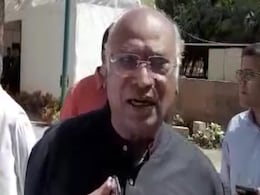 मल्लिकार्जुन खरगे ने कहा- बीजेपी सांसद तीन साल की सजा होने पर डिसक्वालिफाई नहीं, फिर राहुल गांधी क्यों? मल्लिकार्जुन खरगे ने कहा- बीजेपी सांसद तीन साल की सजा होने पर डिसक्वालिफाई नहीं, फिर राहुल गांधी क्यों?
