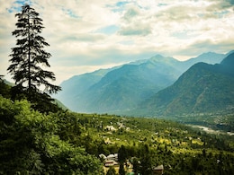 हिमाचल के इस  Hill station में लोगों का बसता है दिल, समर वेकेशन में जरूर जाएं यहां हिमाचल के इस  Hill station में लोगों का बसता है दिल, समर वेकेशन में जरूर जाएं यहां