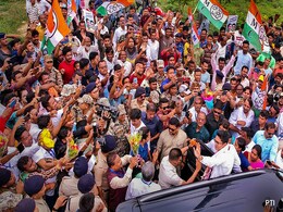 टीएमसी का दावा-विशेष ट्रेन का अनुरोध अस्वीकार किया, रेलवे ने आवेदन नहीं मिलने की बात कही टीएमसी का दावा-विशेष ट्रेन का अनुरोध अस्वीकार किया, रेलवे ने आवेदन नहीं मिलने की बात कही