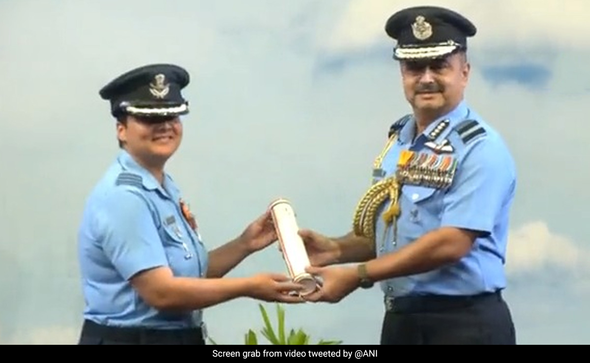 Wing Commander Deepika Misra 1st Woman IAF Officer To Get Gallantry Award