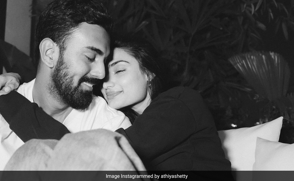 Athiya Shetty Wishes Her "Biggest Blessing" - Husband KL Rahul - On His 31st Birthday Like This