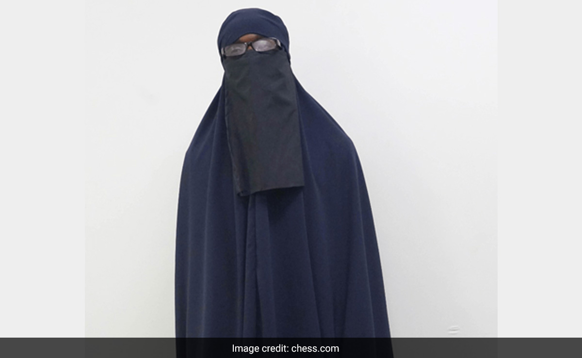Male Chess Player Cross-Dresses To Cheat His Way Through Woman's Tournament In Kenya
