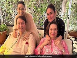 करिश्मा कपूर ने शेयर की मां की पुरानी तस्वीर, बहन करीना कपूर ने लिखा- उफ्फ मॉम तो बहुत हॉट थीं करिश्मा कपूर ने शेयर की मां की पुरानी तस्वीर, बहन करीना कपूर ने लिखा- उफ्फ मॉम तो बहुत हॉट थीं