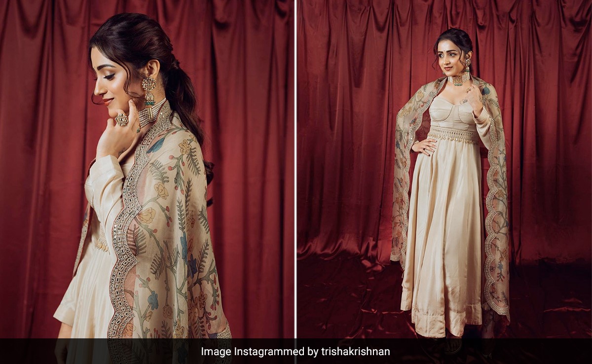 Trisha Krishnan Takes A Detour From The <i>Saree</i> Route For An Equally Ethereal <i>Anarkali</i>