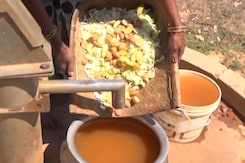 Ranchi Students Forced To Eat Food Made With Dirty Water Ranchi Students Forced To Eat Food Made With Dirty Water
