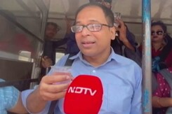 पश्चिम बंगाल में पड़ रही गर्मी, पारा 40 डिग्री पार, स्कूलों को किया गया बंद, एडवाइजरी जारी| Ground Report पश्चिम बंगाल में पड़ रही गर्मी, पारा 40 डिग्री पार, स्कूलों को किया गया बंद, एडवाइजरी जारी| Ground Report