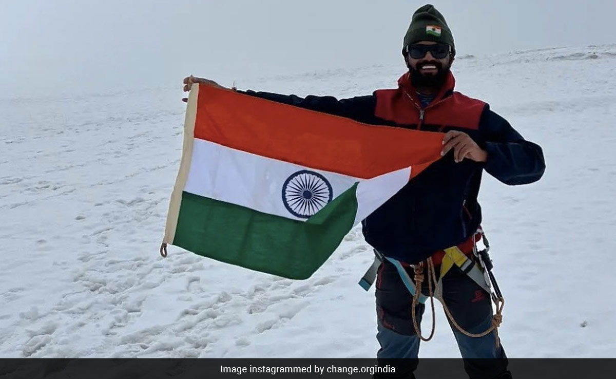 Mountaineer Who Fell From 6,000 Meters Being Flown To Delhi For Urgent Treatment