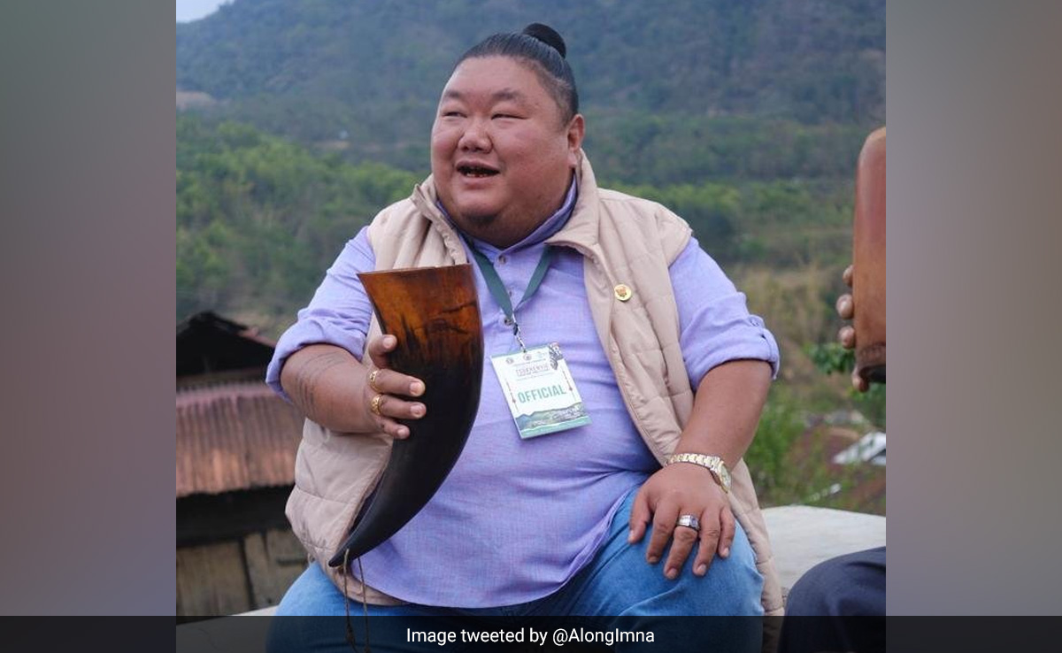 <i>"Aaj Kuchh Toofani..." </i>: Nagaland Minister's Tweet On Tradition A Hit