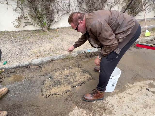 Viral: Tired Of Waiting, Arnold Schwarzenegger Fixes Giant Pothole Himself