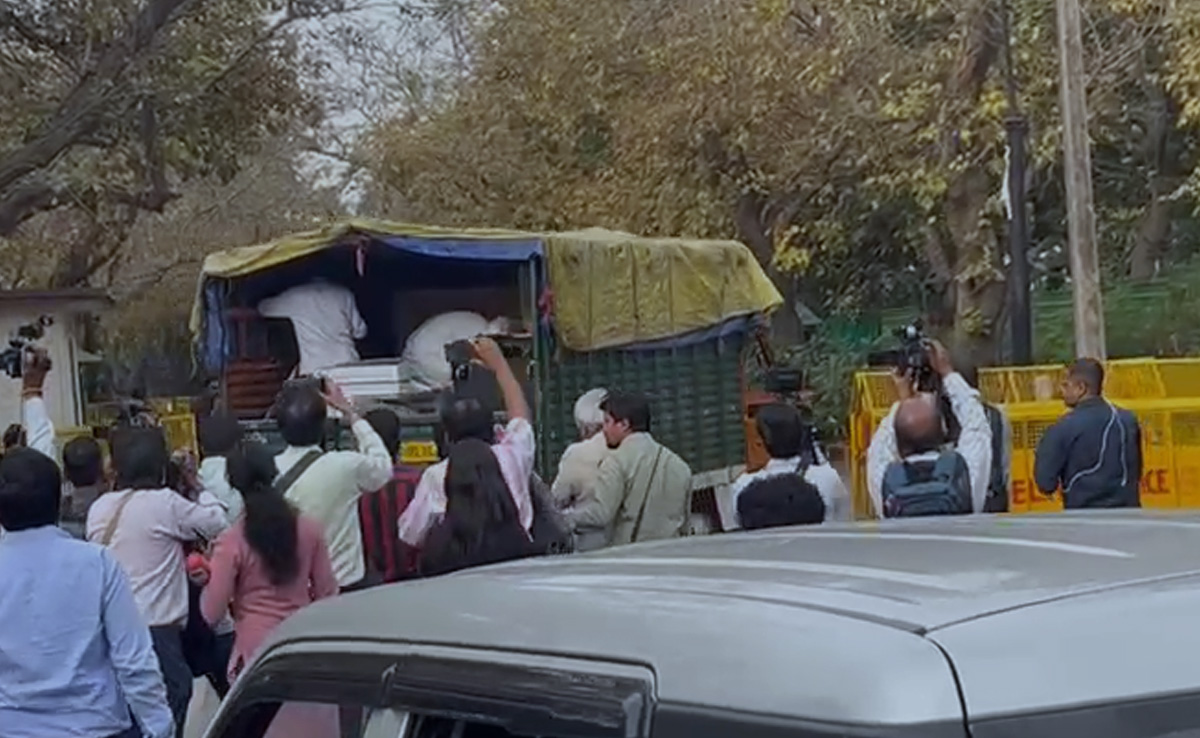 Watch: Rahul Gandhi Set To Vacate House, Trucks Carry His Belongings