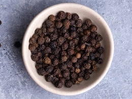Consuming Black Pepper Before Bed Can Offer These Many Health Benefits Consuming Black Pepper Before Bed Can Offer These Many Health Benefits