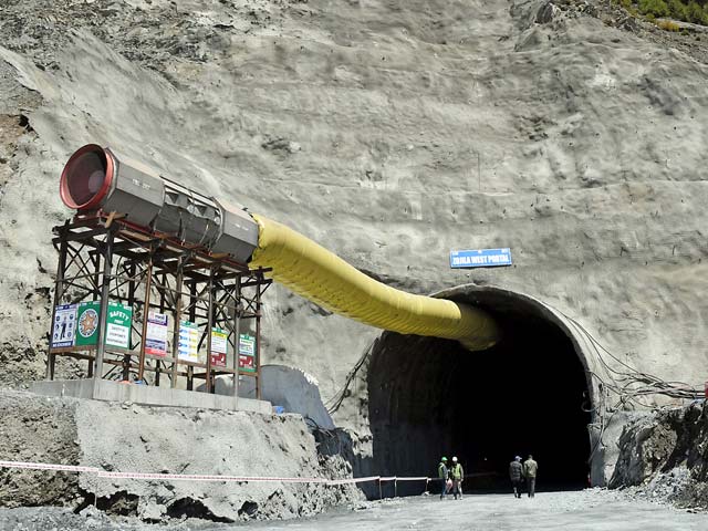 Nitin Gadkari Reviews Work On Asia's Longest Tunnel On Ladakh Route