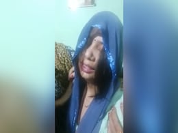 Delhi Couple Murder: Daughter-In-Law Arrested, Cops Search For Boyfriend Delhi Couple Murder: Daughter-In-Law Arrested, Cops Search For Boyfriend