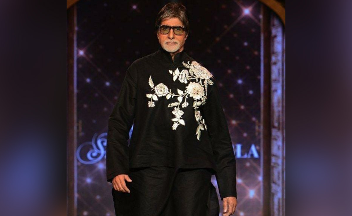 Amitabh Bachchan After Twitter Blue Tick Returns: "Khel Khatam Paisa Hajam?"