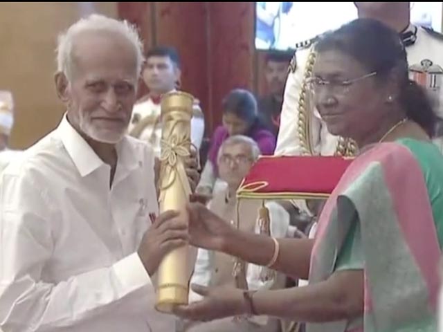 Retired Librarian From Tamil Nadu Awarded Padma Shri For Social Work