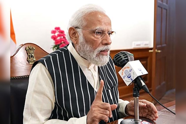 मन की बात' में PM मोदी बोले- बस्तर में एक नई क्रांति की शुरुआत, ओलंपिक का किए जिक्र | Mann Ki Baat PM Modi said A new revolution has started in Bastar