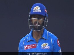 सूर्यकुमार यादव को अंपायर ने दे दिया 'गच्चा', आकाश चोपड़ा ने ऐसे नियम पर उठा दिए सवाल, फैन्स के बीच मची खलबली सूर्यकुमार यादव को अंपायर ने दे दिया 'गच्चा', आकाश चोपड़ा ने ऐसे नियम पर उठा दिए सवाल, फैन्स के बीच मची खलबली