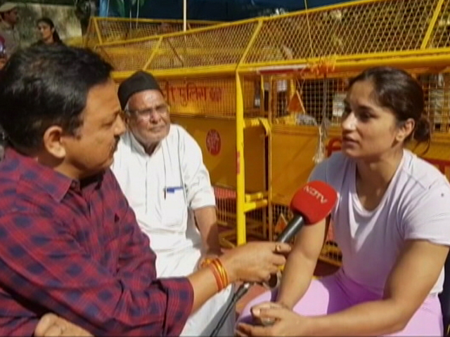 विनेश फोगाट ने पहलवानों के धरना-प्रदर्शन पर एनडीटीवी से कहा- 'एक उम्मीद बंधी है'