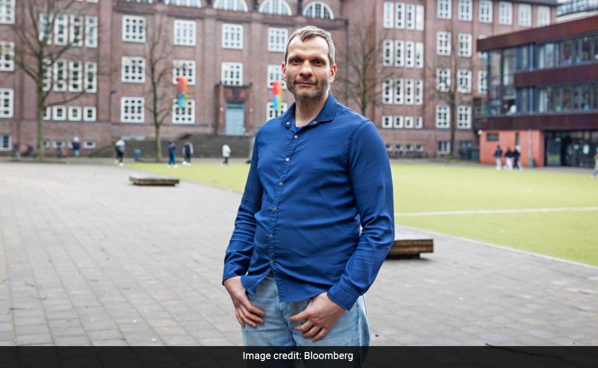 The Future Of AI Relies On A High School Teacher's Free Database