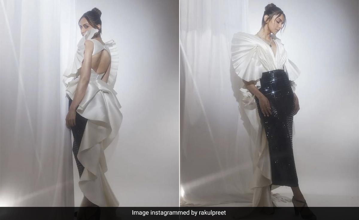 Rakul Preet Singh's Statement Black And White Gown Is A Party Just Waiting To Begin