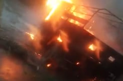 4 Soldiers Die As Army Truck Catches Fire In Jammu And Kashmir's Poonch 4 Soldiers Die As Army Truck Catches Fire In Jammu And Kashmir's Poonch