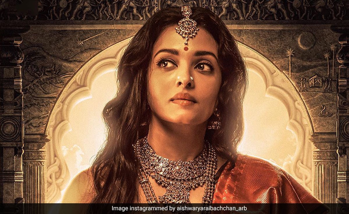 <i>Ponniyin Selvan 2</i>:  Mani Ratnam's Magnum Opus "Conquers" Hearts And Box Office