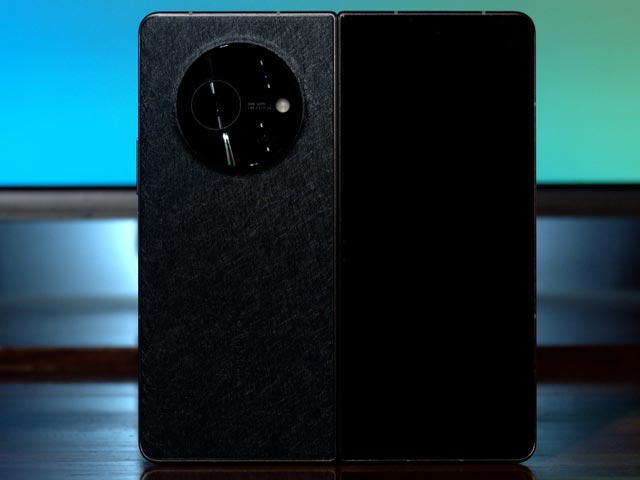Tecno Phantom V Fold: Taking the Fight to the Big Guys
