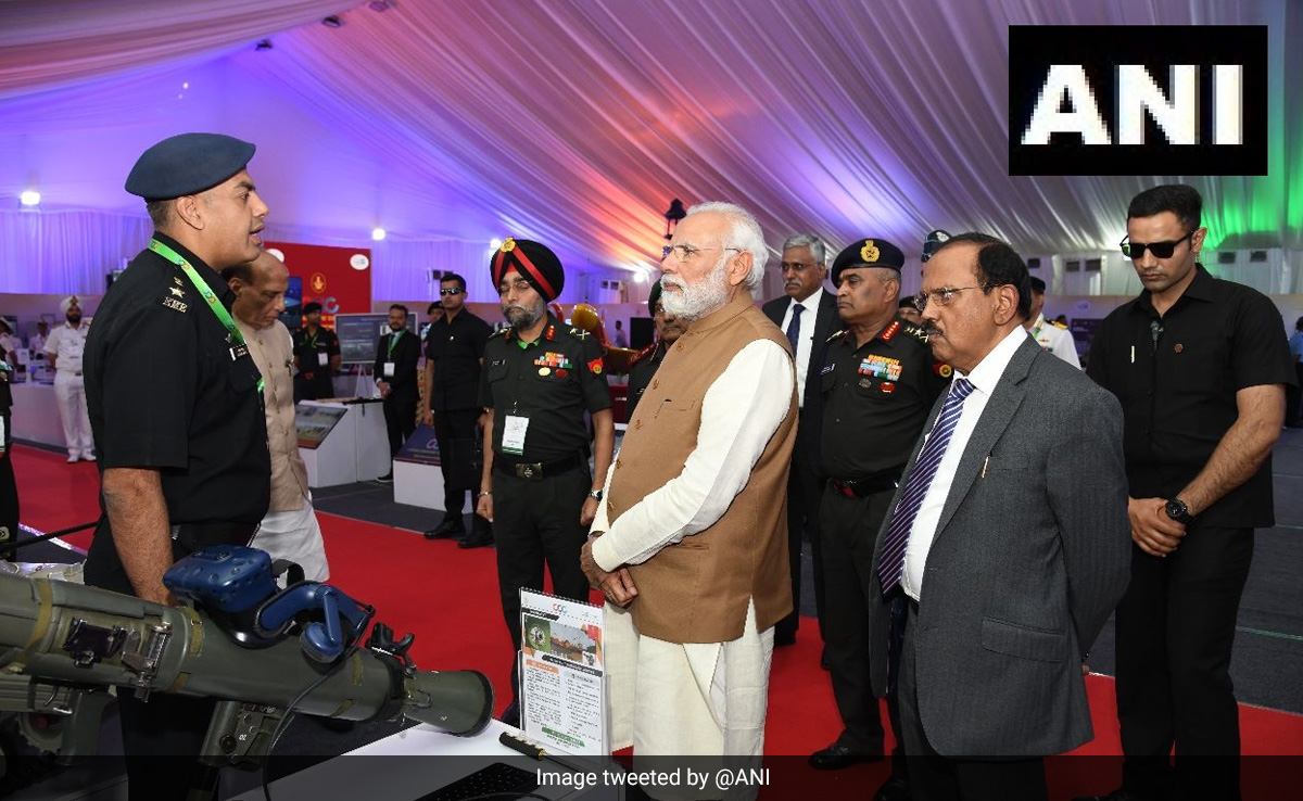 PM Modi Reviews Army's Operational Readiness At Commanders' Conference