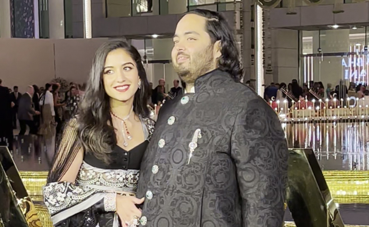 Watch: Anant Ambani, Radhika Merchant Twin In Black At Family Gala
