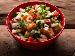 Treat Your Taste Buds With This Easy 10-Minute Kachumber Salad Recipe Treat Your Taste Buds With This Easy 10-Minute Kachumber Salad Recipe