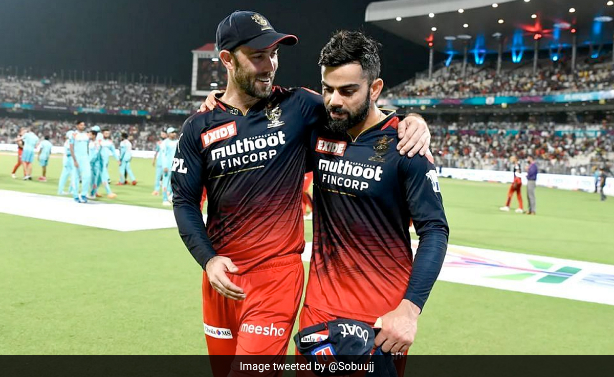 Video: ब्रेक के बीच में ही विराट कोहली, मैक्सवैल के साथ खेलने लगे ये बच्चों वाला गेम, वीडियो देख छूट जाएगी हंसी Video: ब्रेक के बीच में ही विराट कोहली, मैक्सवैल के साथ खेलने लगे ये बच्चों वाला गेम, वीडियो देख छूट जाएगी हंसी