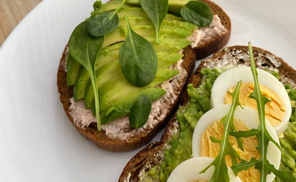 Eating These 5 Foods Will Help You Burn More Fat This Summer