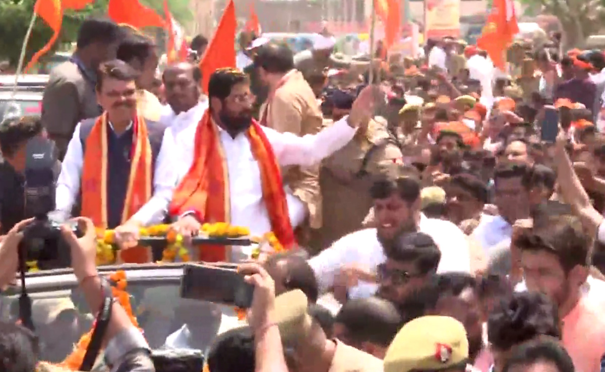 Maharashtra Chief Minister's Show Of Strength During Ayodhya Visit