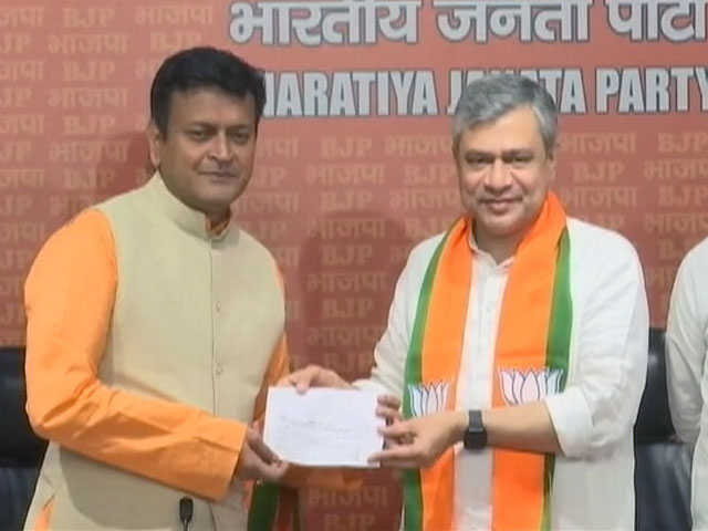 Expelled Nitish Kumar Party Leader Ajay Alok Joins BJP