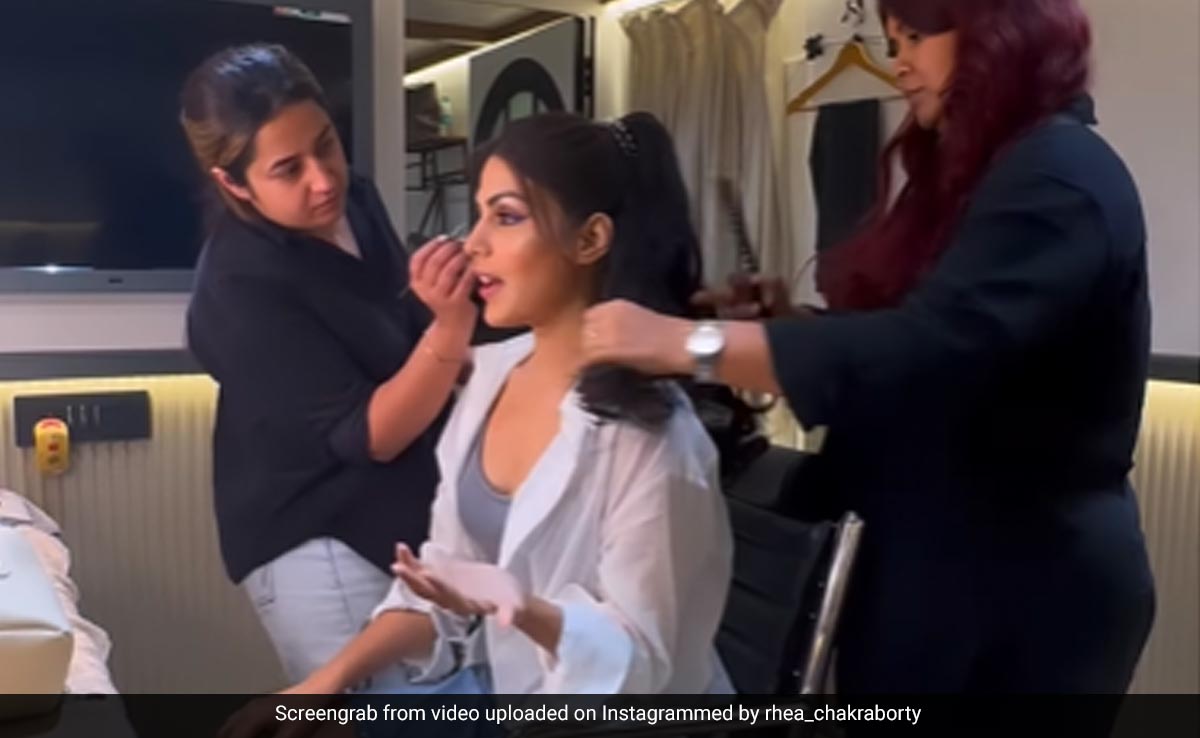 Rhea Chakraborty, Back On Set, Writes, "Crying Happy Tears"