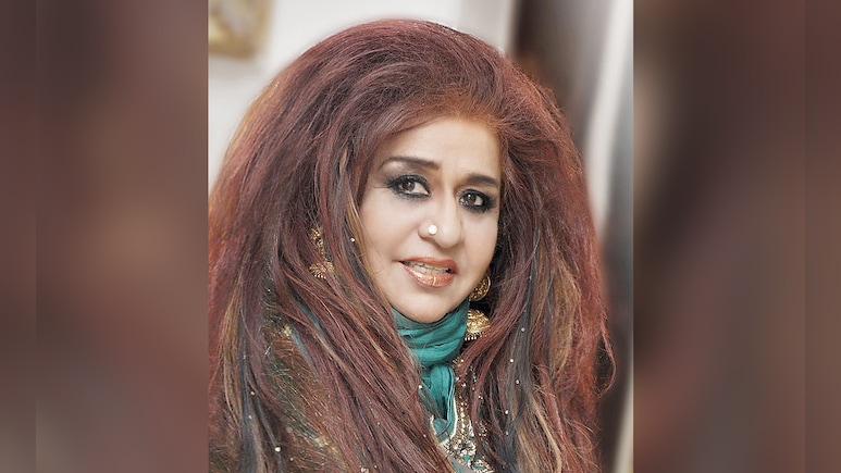 Shahnaz Husain ने बताया सर्दियो में कैसे करें अपने बालों की केयर, रूखे और बेजान बालों से मिलेगा छुटकारा