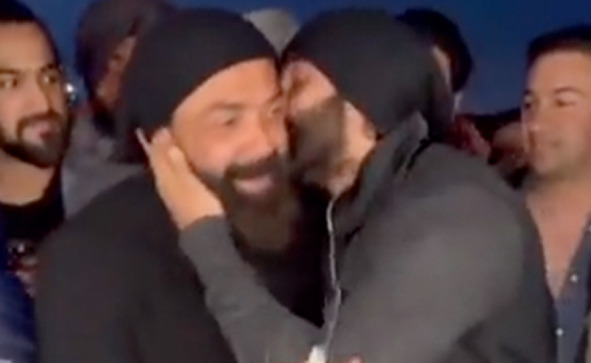 Viral: Ranbir Kapoor Kisses "Amazing" Bobby Deol At <i>Animal Wrap</i> - Aww