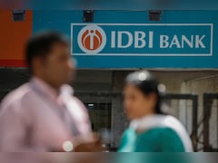 IDBI Bank के शेयर 35% टूटे, निवेशकों के ₹18,500 करोड़ स्वाहा, जानें क्या है वजह और ग्राहकों के पैसे का क्या होगा?