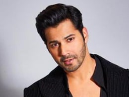 Varun Dhawan Spent His Sunday Watching Match And Enjoying A Well-Earned Cheat Meal Varun Dhawan Spent His Sunday Watching Match And Enjoying A Well-Earned Cheat Meal