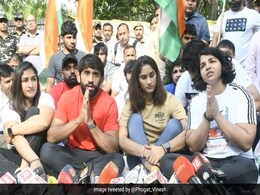 Wrestler Bajrang Punia Urges People To Reach Delhi After Violence At Protest Site Wrestler Bajrang Punia Urges People To Reach Delhi After Violence At Protest Site