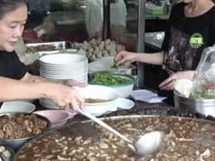 Watch: Soup Cooked For 50 Years? This Bangkok Restaurant's Video Is Going Viral Watch: Soup Cooked For 50 Years? This Bangkok Restaurant's Video Is Going Viral