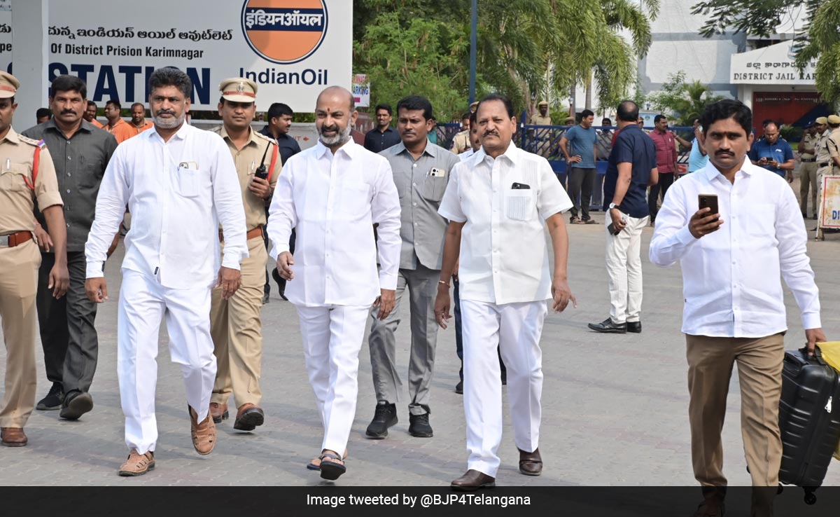 "(KCR's) Is Liquor, Leaker Family": Telangana BJP Chief After Leaving Jail