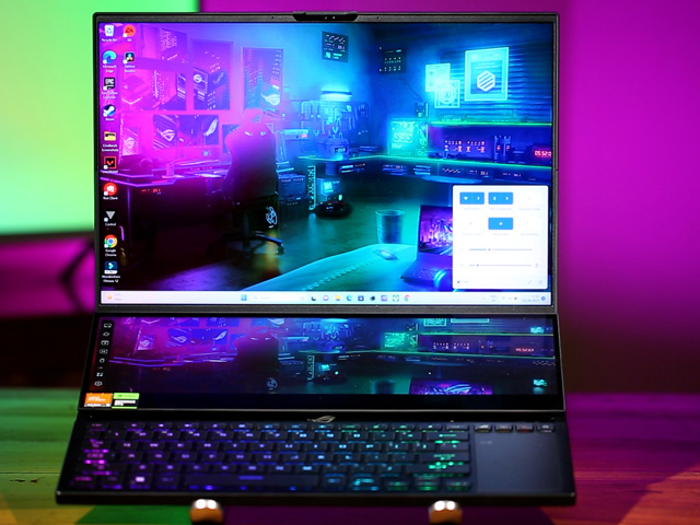 Is the ROG Zephyrus Duo 16 Any Different From its 2022 Version?