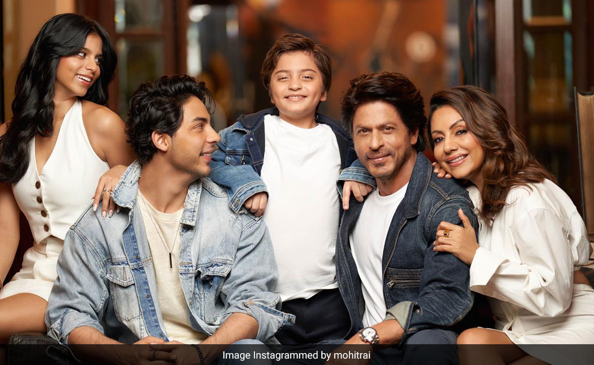 This 'Khan'-Dan's Love For Coordinated Denim Runs In Their Jeans, Sorry, Genes