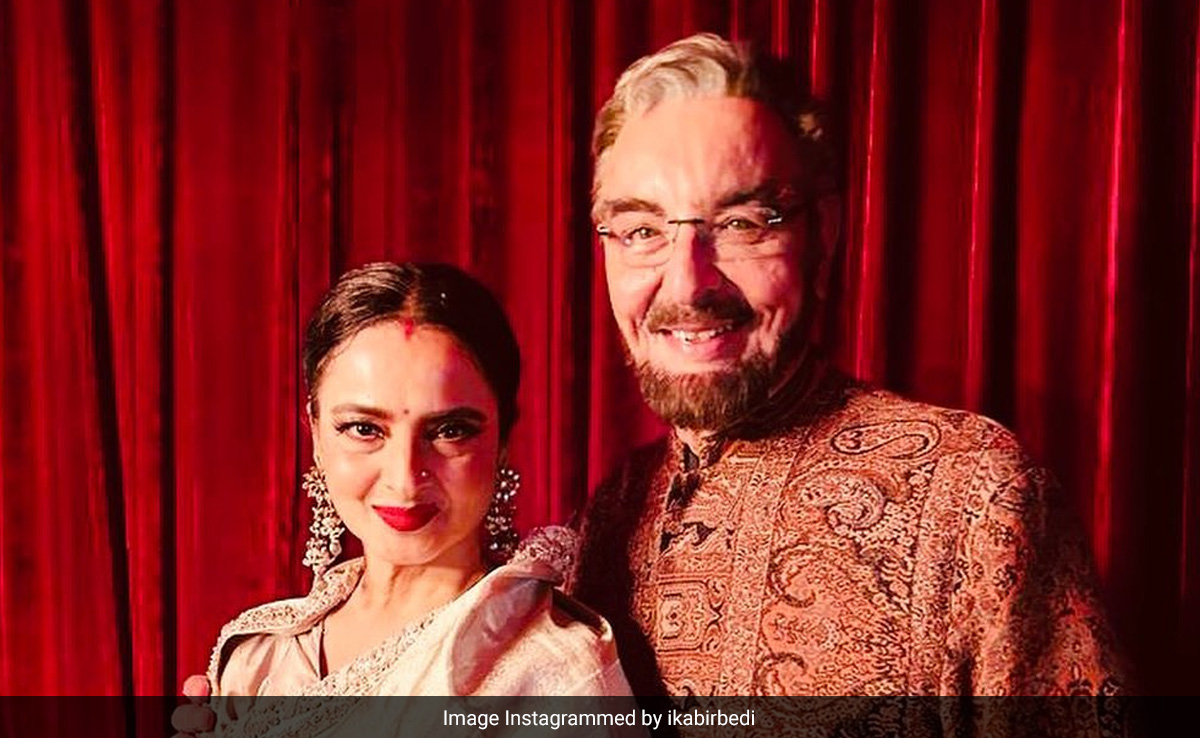 OGs Rekha And Kabir Bedi In A Pic Together. Need We Say More?
